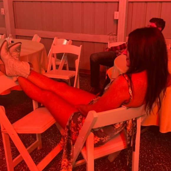 Meet your Posher, Averi - Picture 5 of 7